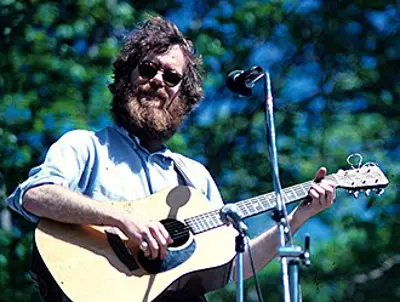 1946 loudon wainwright iii american singer songwriter guitarist 09 05