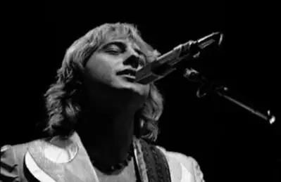 1947 greg lake english singer songwriter guitarist and produce 11 10