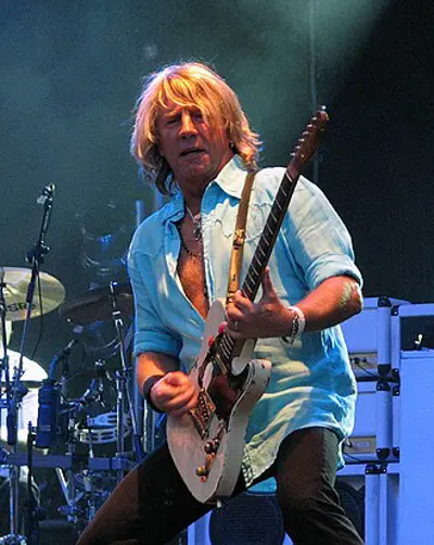 1948 rick parfitt english singer songwriter and guitarist died 10 12