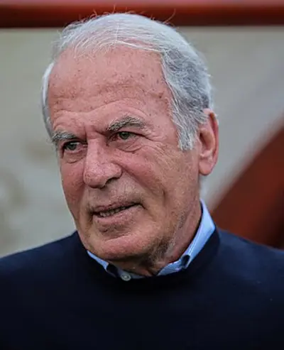 1949 mustafa denizli turkish footballer and manager 11 10