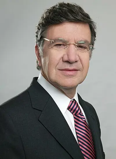 1953 joaquin lavin chilean politician and economist 10 23