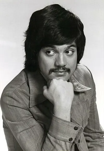 1954 freddie prinze american comedian and actor died 1977 06 22