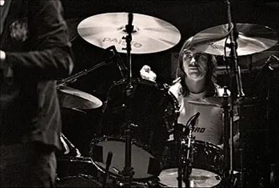 1954 phil rudd australian new zealand drummer 05 19