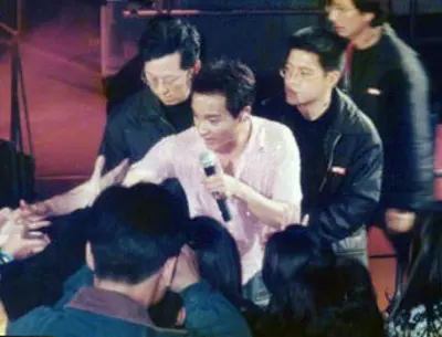 1956 leslie cheung hong kong singer songwriter and actor died 2 09 12