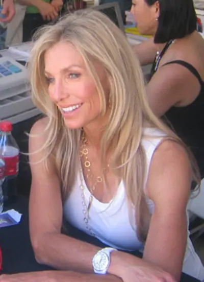 1957 heather thomas american actress and activist 09 08