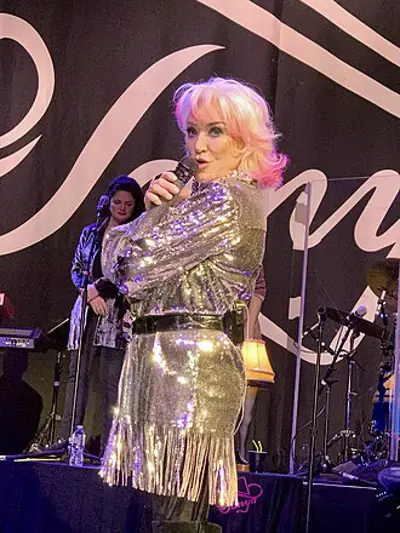 1958 tanya tucker american singer songwriter and guitarist 10 10