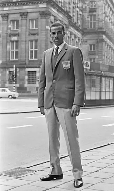 1960 at the summer olympics in rome abebe bikila becomes the fir 09 10