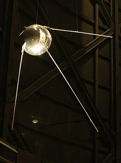1960 sputnik program korabl sputnik 2 the soviet union launches 08 19