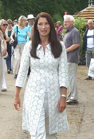 1961 rachel de thame english gardener and television presenter 10 13