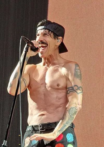 1962 anthony kiedis american singer songwriter 11 01
