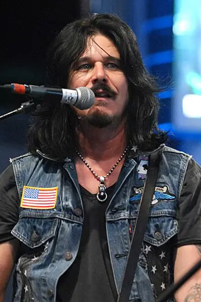 1962 gilby clarke american singer songwriter guitarist and pro 08 17