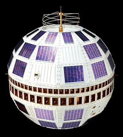 1962 telstar the worlds first communications satellite is laun 07 10