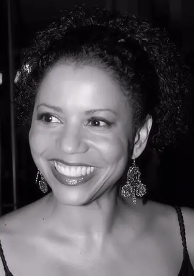 1964 gloria reuben canadian american actress 06 09