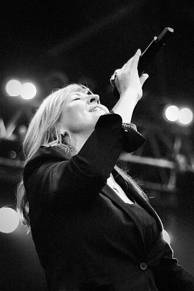1965 darlene zschech australian singer songwriter and pastor 09 08