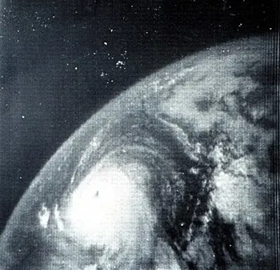 1965 hurricane betsy makes its second landfall near new orleans 09 09