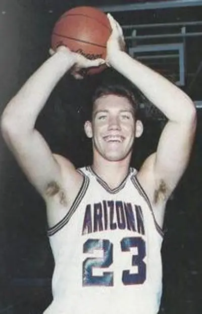 1965 tom tolbert american basketball player and sportscaster 10 16