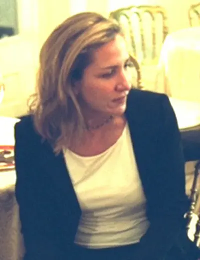 1967 laura hillenbrand american journalist and author 05 15