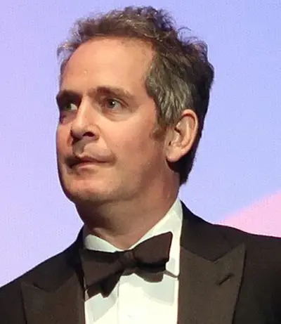 1967 tom hollander english actor 08 25