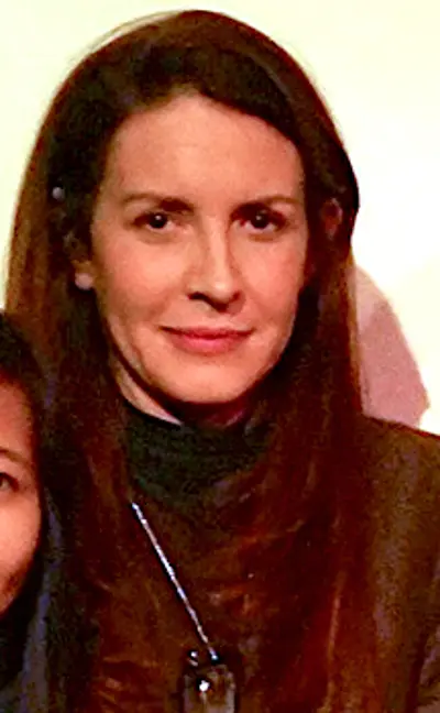 1969 michelle clunie american actress 11 07
