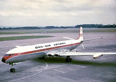 1970 dan air flight 1903 crashes into the les agudes mountain in 07 03