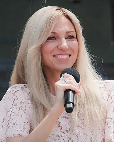 1970 debbie gibson american singer songwriter producer and act 08 31