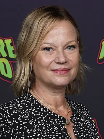 1970 samantha mathis american actress 05 12