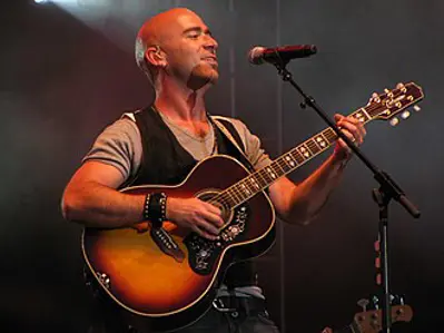1971 ed kowalczyk american singer songwriter and guitarist 07 16