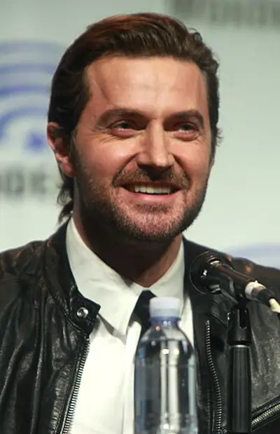 1971 richard armitage english actor 08 22