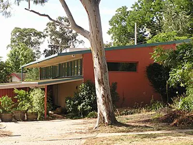 1971 robin boyd australian architect and educator designed the 10 16