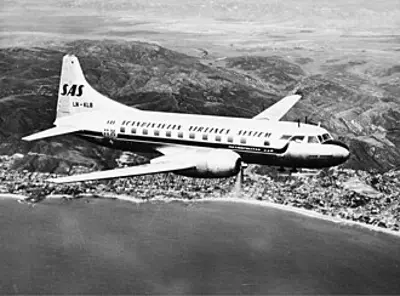 1972 a convair cv 580 and de havilland canada dhc 6 twin otter co 06 29