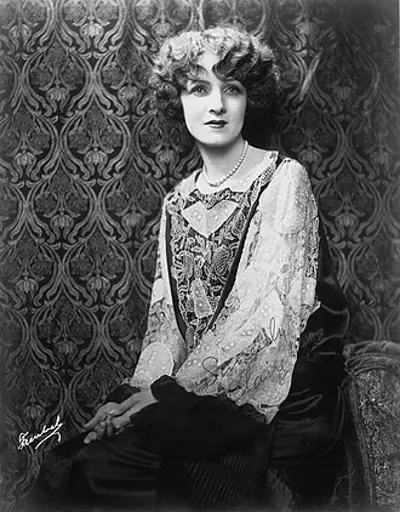 1972 claire windsor american actress born 1892 10 24