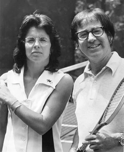 1973 billie jean king beats bobby riggs in the battle of the sexe 09 20