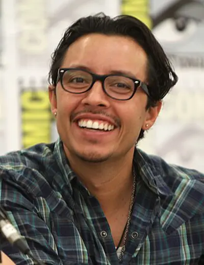 1973 efren ramirez american actor 10 02