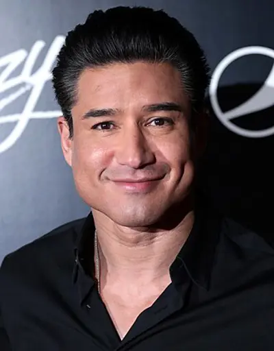 1973 mario lopez american actor television personality and pro 10 10