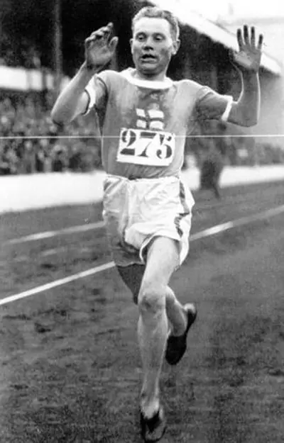 1973 paavo nurmi finnish runner born 1897 10 02