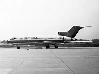 1974 air vietnam flight 706 is hijacked then crashes while attem 09 15