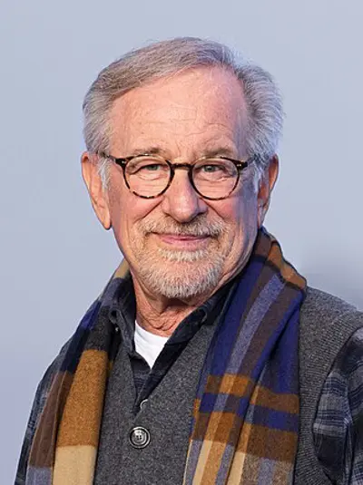 1975 steven spielbergs film jaws was released it became a summe 06 20