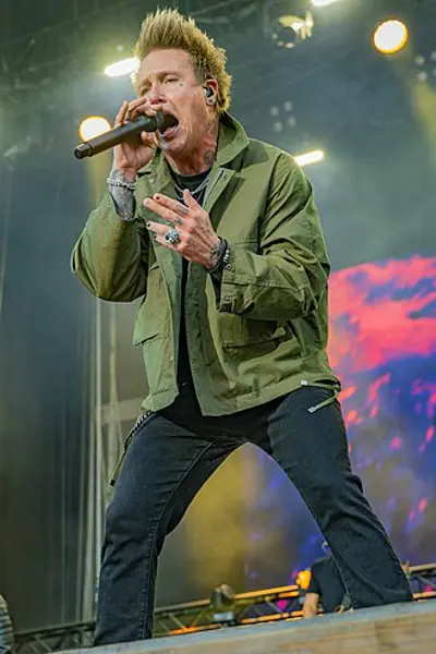 1976 jacoby shaddix american singer songwriter 07 28