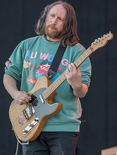1976 mike einziger american guitarist and songwriter 06 21
