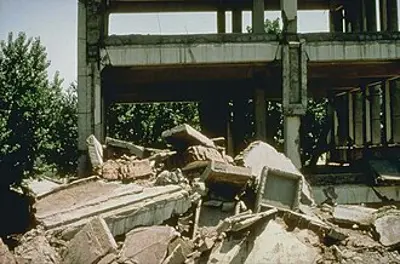 1976 the tangshan earthquake measuring between 7.8 and 8