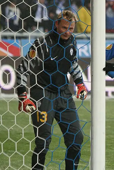 1977 alex manninger austrian footballer died 2026 06 04