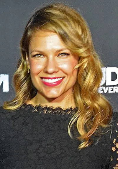 1977 kiele sanchez american actress 10 13