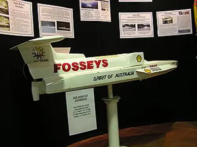 1978 australias ken warby sets the current world water speed rec 10 08