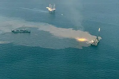 1979 a blowout at the ixtoc i oil well in the southern gulf of me 06 03