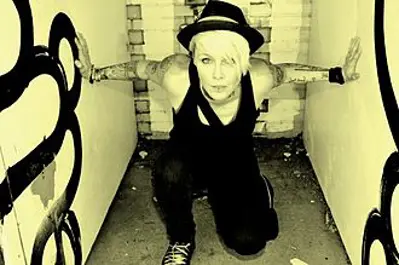 1979 otep shamaya american singer songwriter and actress 11 07