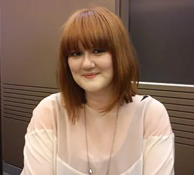1980 lindsey kelk english journalist and author 10 03