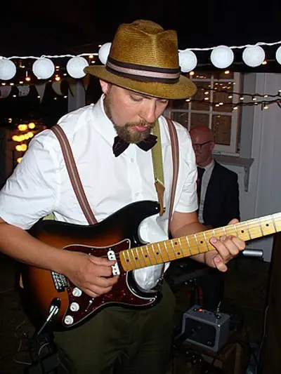 1981 fredrik mikkelsen norwegian guitarist and composer 10 24