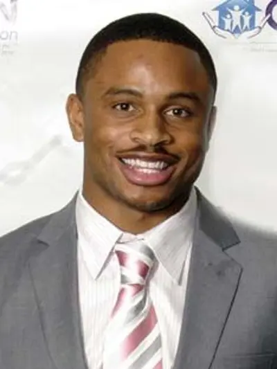 1981 nnamdi asomugha american football player 07 06