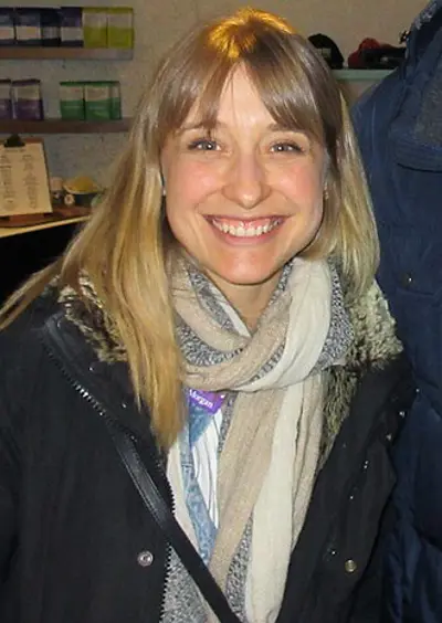 1982 allison mack american actress and criminal 07 29