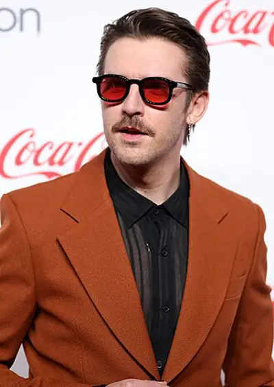 1982 dan stevens english actor 10 10